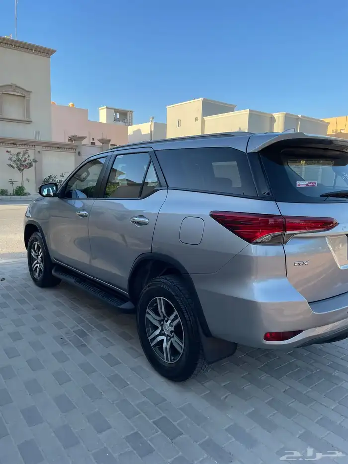 للبيع جيب فورشتتر 2022 12