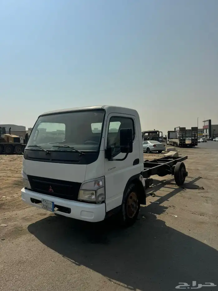 متسوبيشي كانتر 2014 للبيع 2