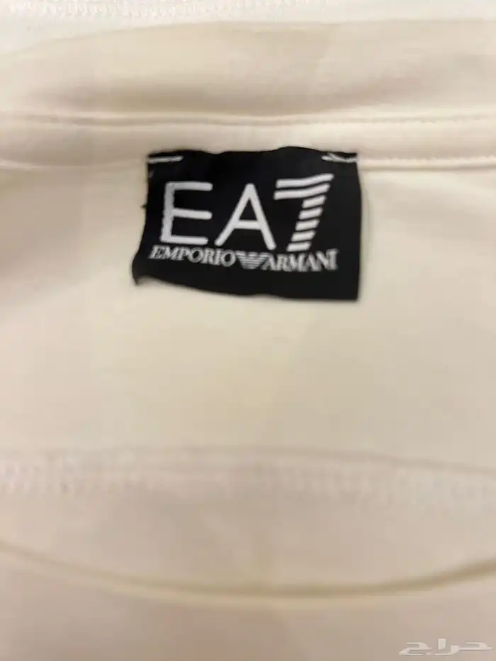 تشيرتات ماركات عالميه مختلفه اصلي Fendi-Gucci_Blman 4