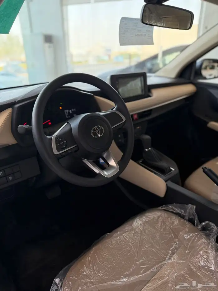 كورولا عرض خاص ايجار اليومي 150 كيلو مفتوح مع تامين شامل 3