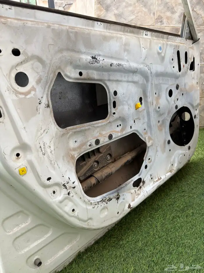 باب لكزس es من 2007 الى 2012 3