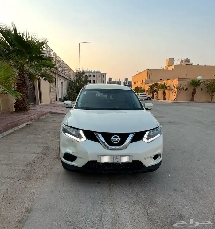 اكس تريل 2015 ابيض 0