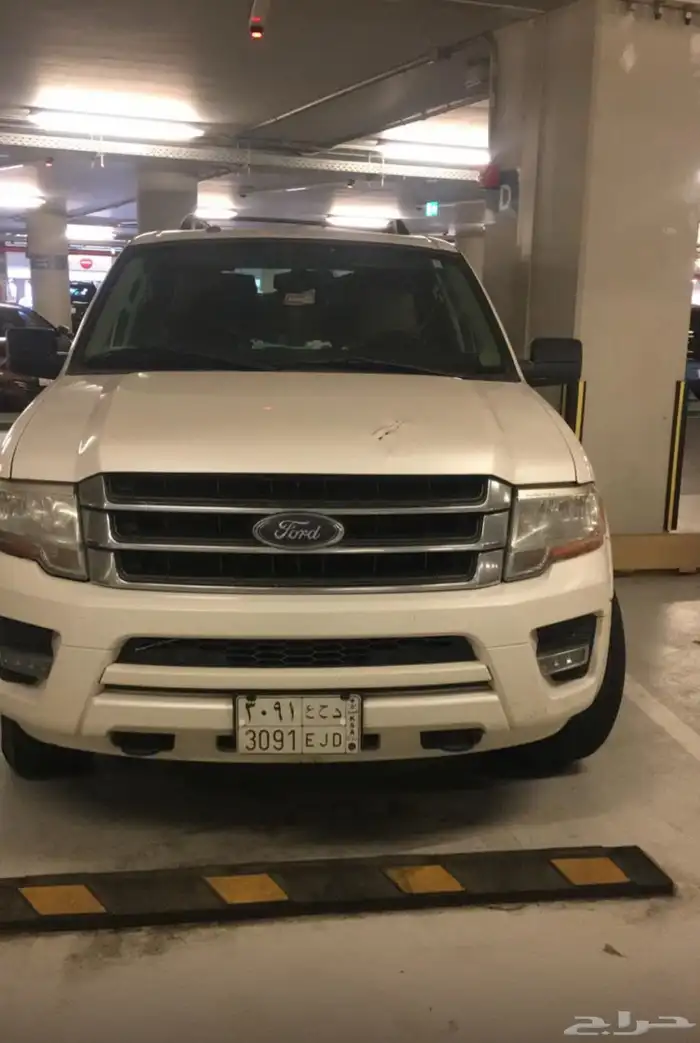 سياره من نوع فورد موديل 2016 نص فل دبل فتحه 0