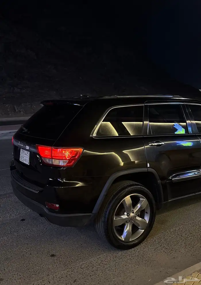 جيب جراند شيروكي موديل 2013 نظيف Jeep 5
