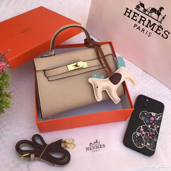 شنط تقليد ماركه هاي كواليتي والماستر بالحبه والجمله 7