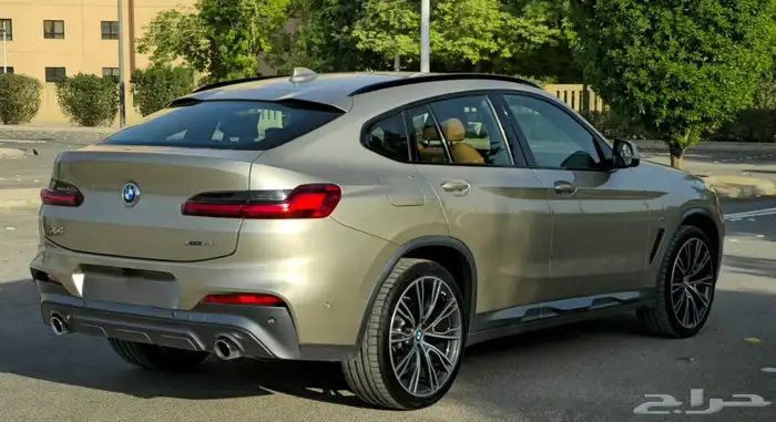 بي ام X4 2021 2