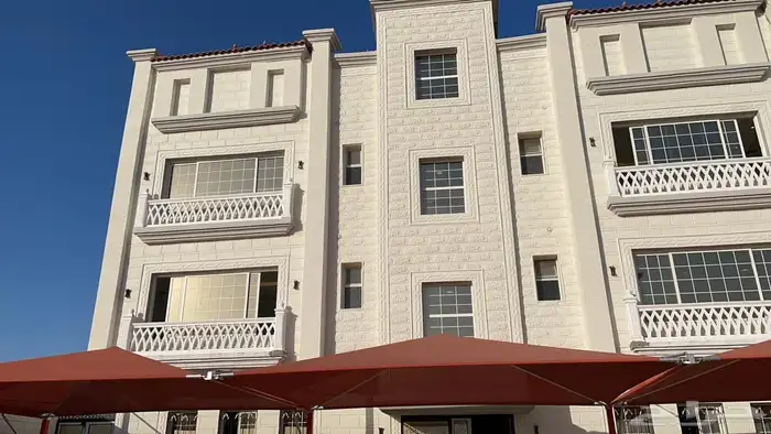 إيجار غرفة كبيرة بحمام بالشعلة big room for rent in shulah 6