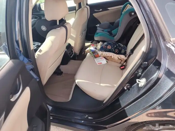 هوندا سيفيك 2016 ممشى 103 الف كم فقط 20