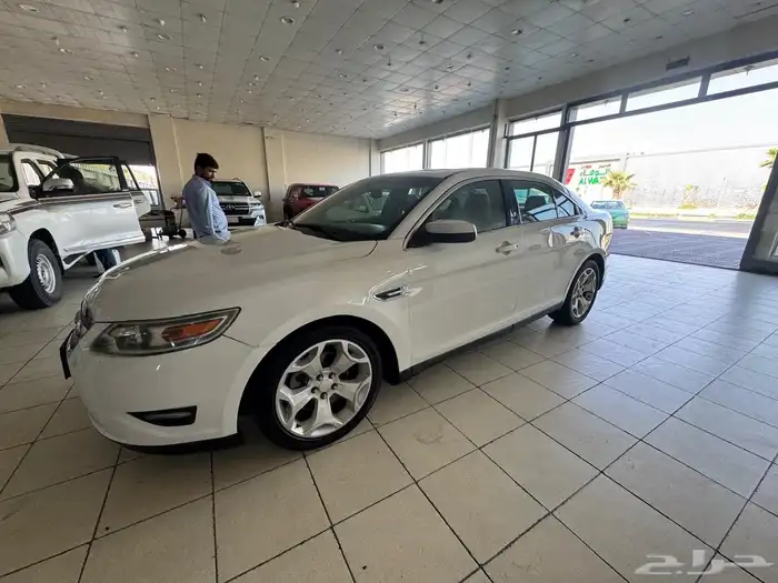 للبيع فورد تورس 2011 3