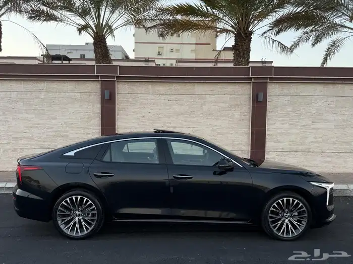 فاو بسترن B70 موديل 2023 فل كامل ( كسر الزيرو ممشى 16 الف ) 9