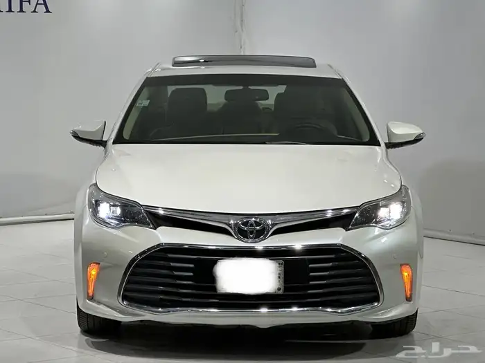 تويوتا افالون 2016 XLE سعودي 4