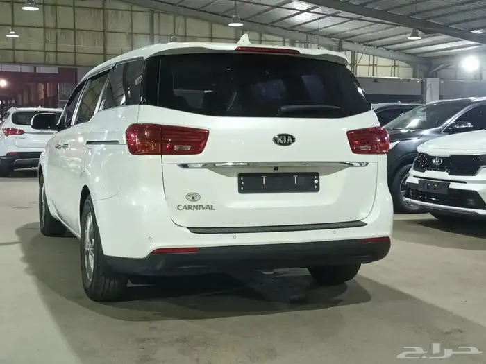 كيا كارنيفال ابيض 2019 ديزل بطاقة جمركية وارد كوريا 5