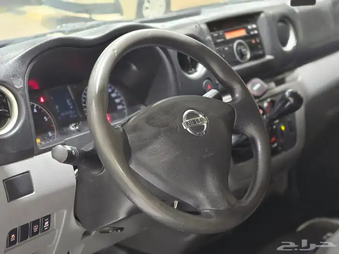 نيسان اورفان ديزل موديل 2020 بحالة ممتازة 6