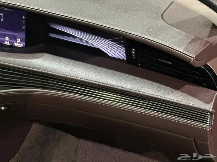 لكزس LS 350AA موديل 2018 11