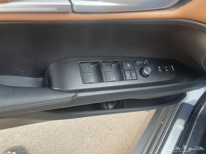 كامري لومير هايبرد موديل 2025 11