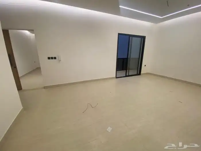 شقق للبيع مساحات مختلفه حي الامير محمد بن سعود 3
