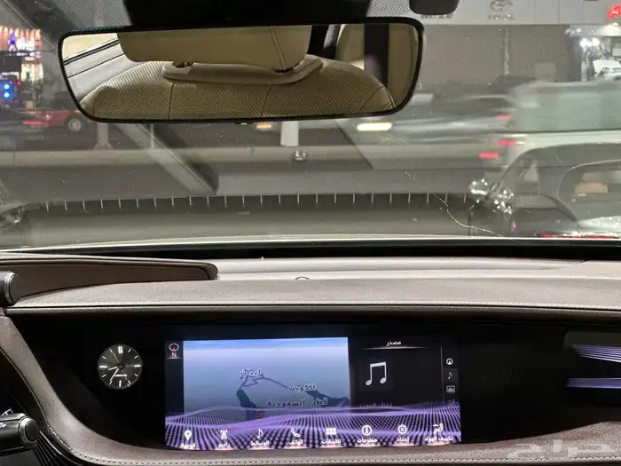 لكزس LS 350AA موديل 2018 15