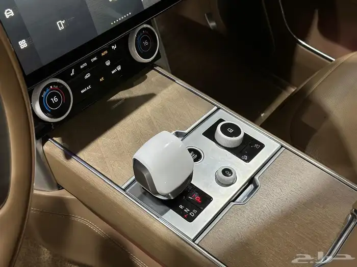 رنج روفر فوج SV فل كامل 8 سرندل الناغي موديل 2023 19