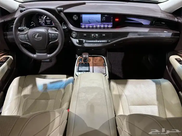 لكزس LS 350AA موديل 2018 13