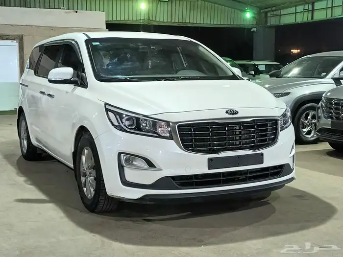 كيا كارنيفال ابيض 2019 ديزل بطاقة جمركية وارد كوريا 3