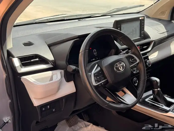 تويوتا فيلوز 2023 بحالة ممتازة 24