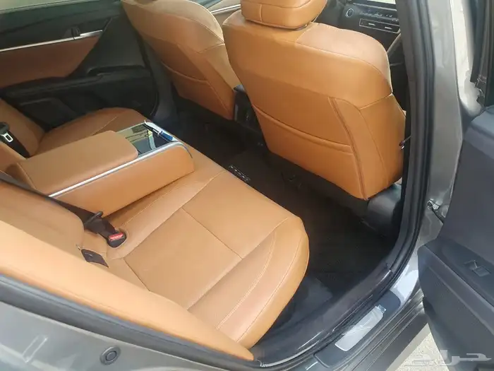 كامري لومير هايبرد موديل 2025 15