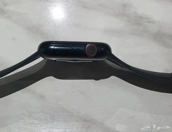 ابل واتش 8 شريحة مدمجة 3