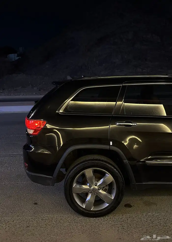 جيب جراند شيروكي موديل 2013 نظيف Jeep 6