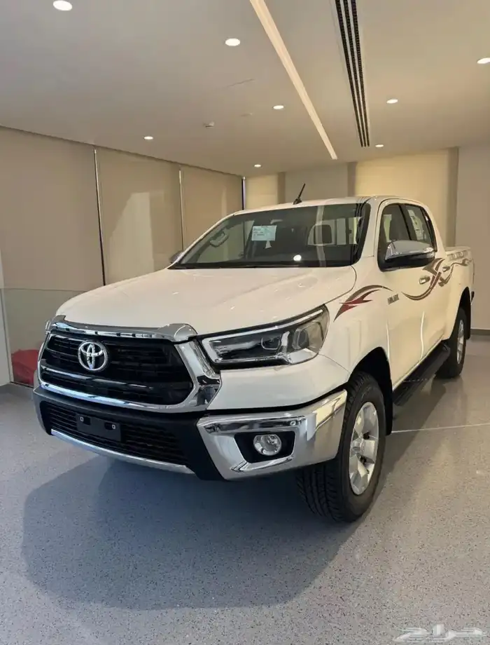 هايلكس دبل بنزين خليجي قير عادي 2025 اقل سعر 126 الف 0