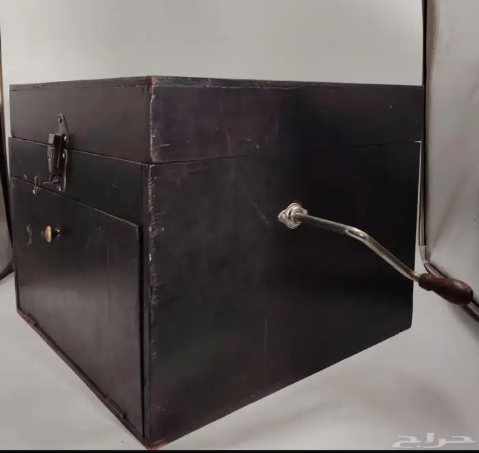 جرامافون حجم كبير هز ماستر انجليزي نادر ومتحفي 3