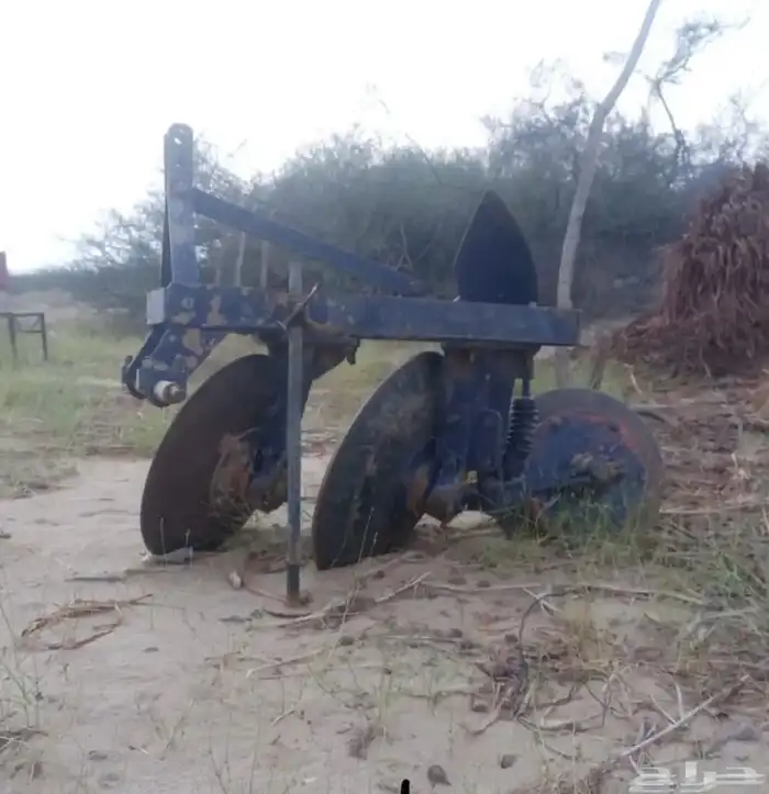 صحون حراثة ومخرش وسكينتين وفجاج للبيع الصامل يجينا 0