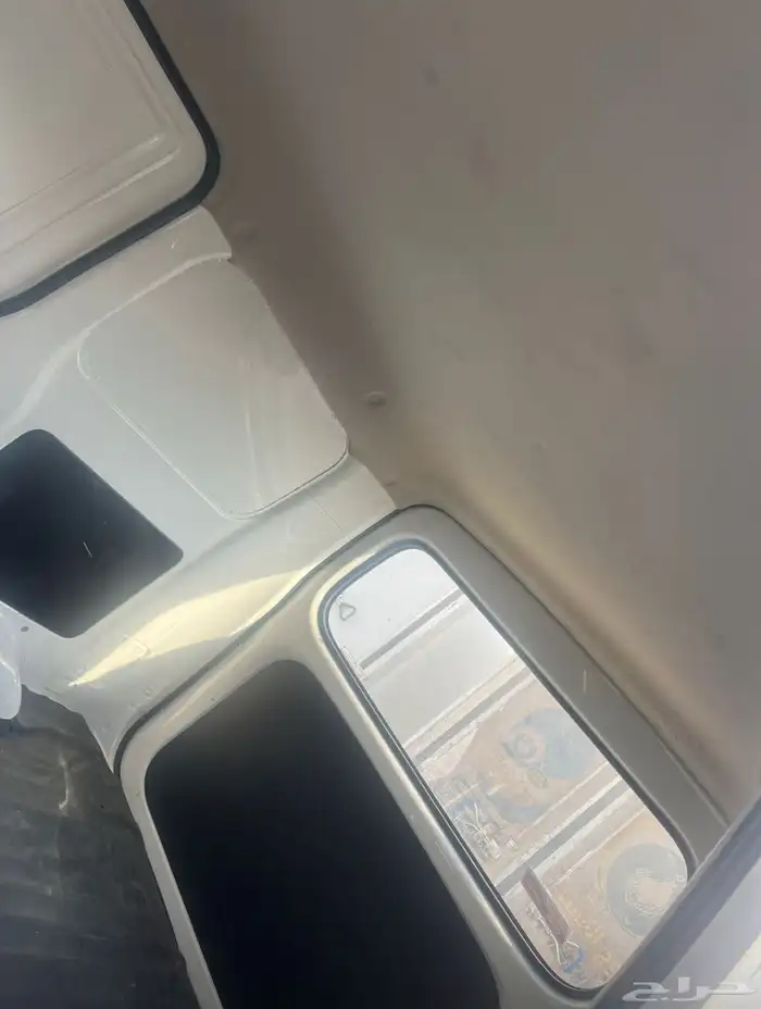 باص تويوتا لايت اس موديل 2024 3