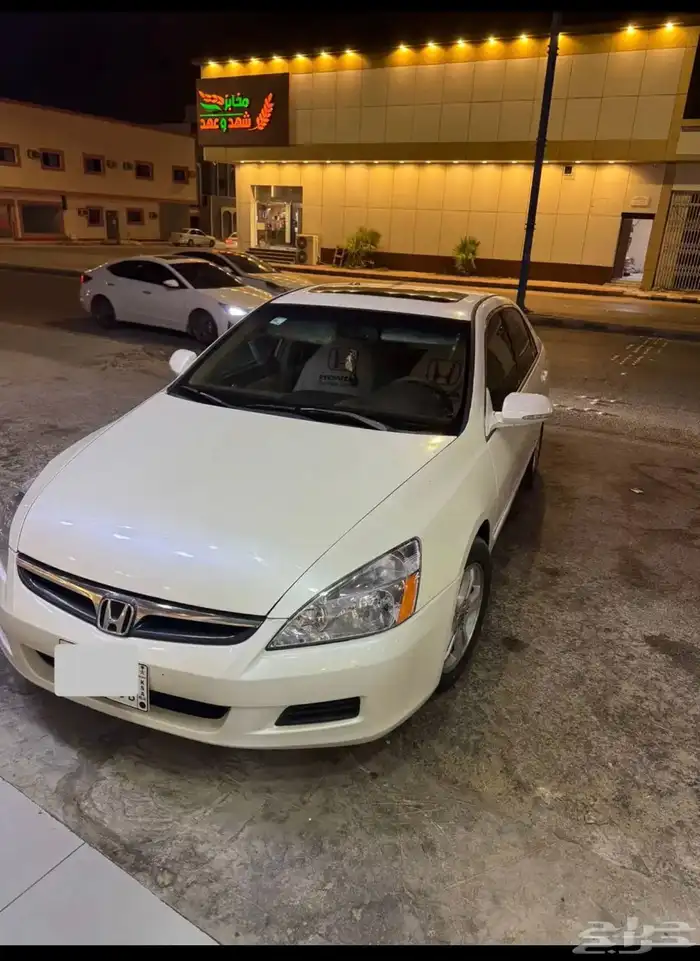 اكورد 2007 مجددة بالكامل للبيع بالخرج مفحوصة وجديدة استمارة 3