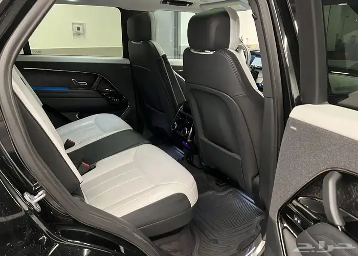 رنج سبورت -2023 - بسعر خيااالي 3