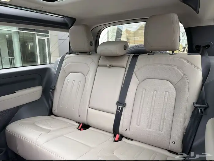 لاند روفر ديفندر 90 - 2022 - بسعر خيااالي 9