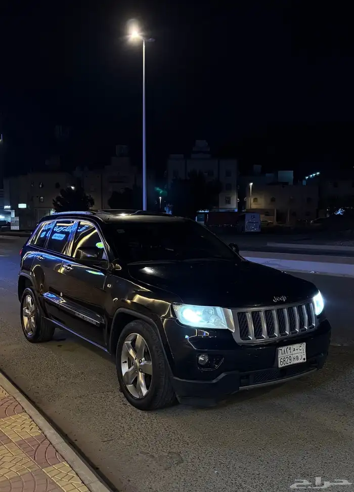 جيب جراند شيروكي موديل 2013 نظيف Jeep 17