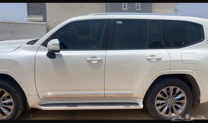 جيب لاندكروزر 2022 5