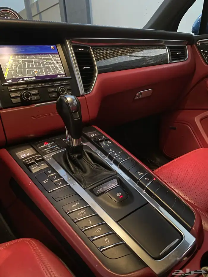 للبيع بورش مكان اس 14