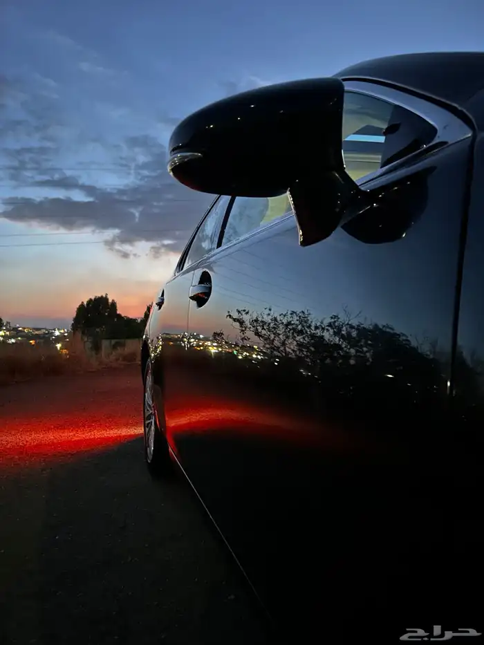 LEXUS ES 2017 لكزس اسود 16