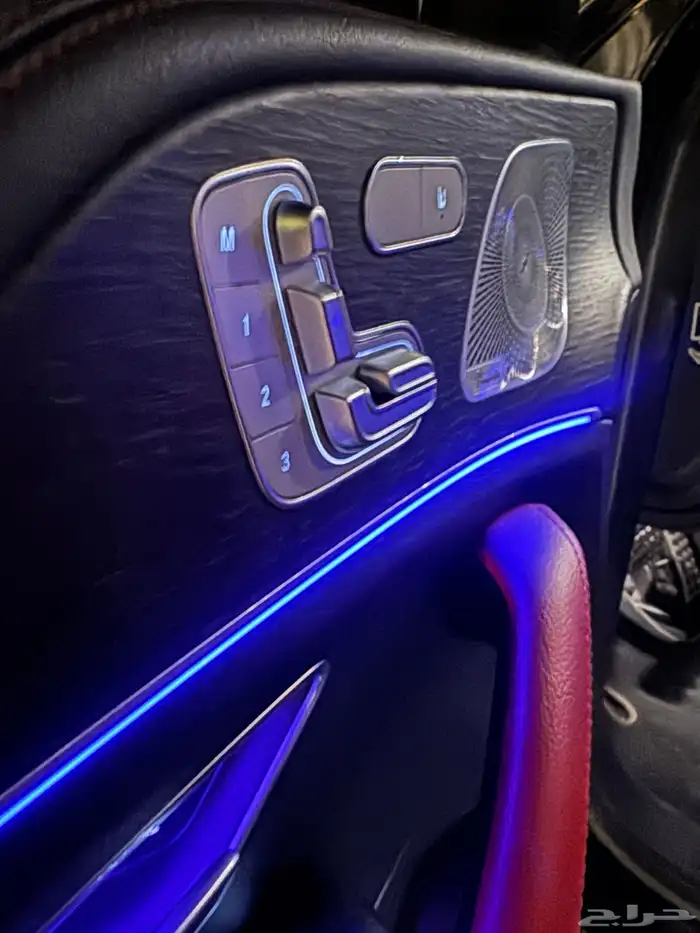 مرسيدس بنز GLE 53 AMG المالك الاول 30