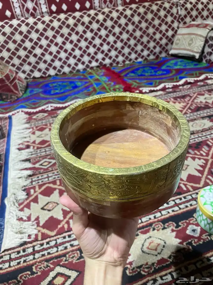 ترمز وساعه قديمه وفناجيل وقطعه تراثيه قديمه 6