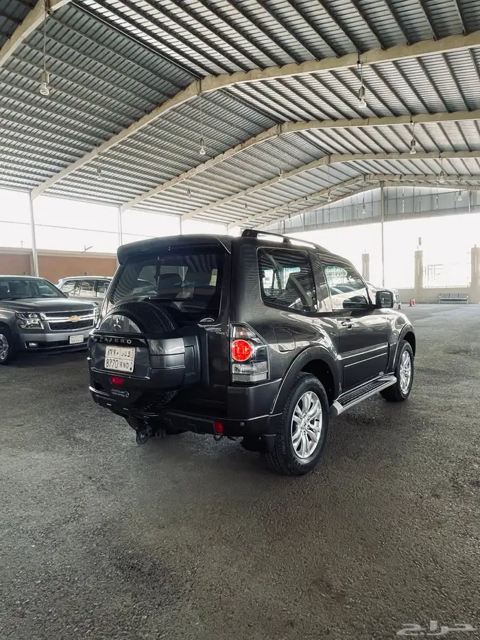 ميتسوبيشي باجيرو - GLS - 2022 - الممشى 27.000 8