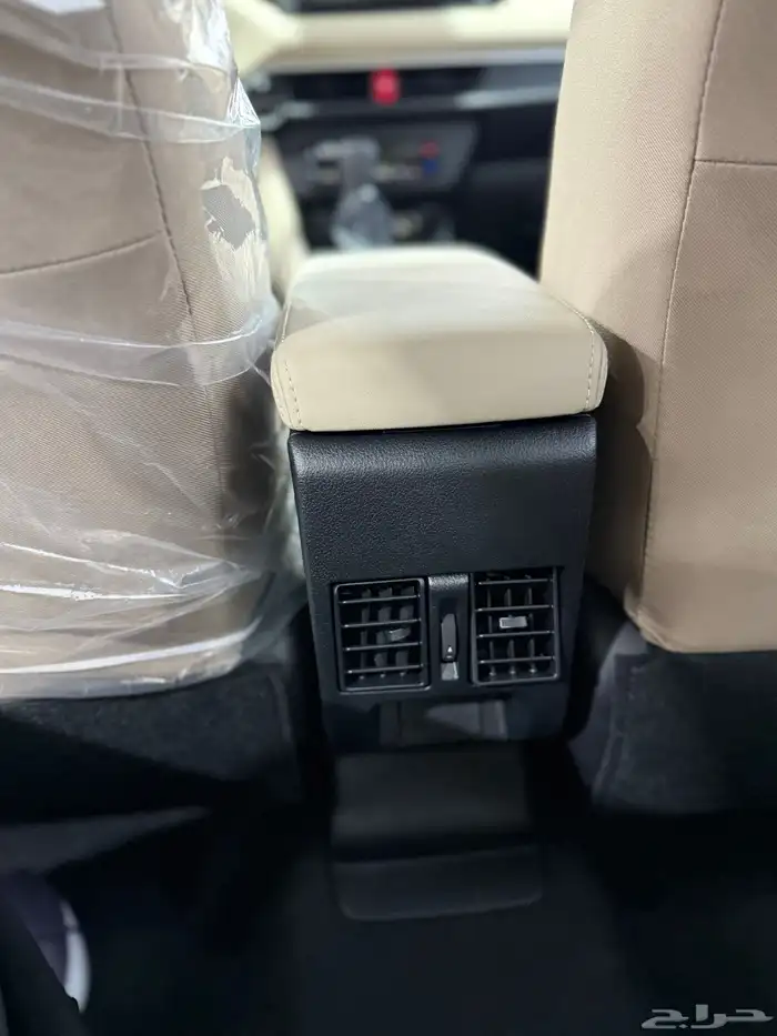 تويوتا يارس نص فل عرض خاص لراتب 3000 اول ثلاث اقساط مجانيه 3