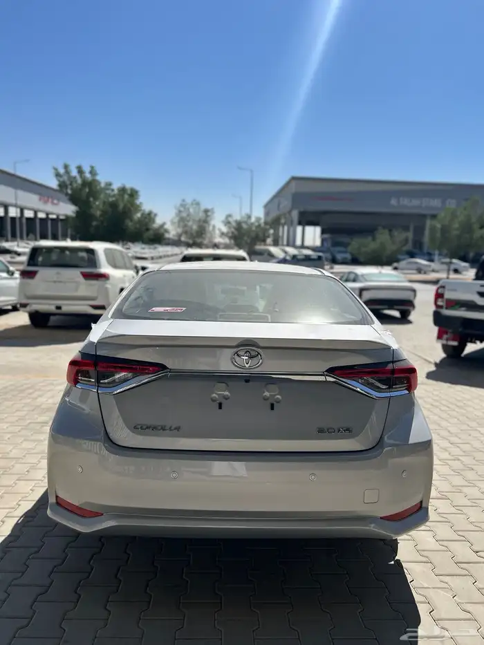 تويوتا  كورولا XLi فتحه فل كامل 2025 فضي 86200 شامل الضريبة 7