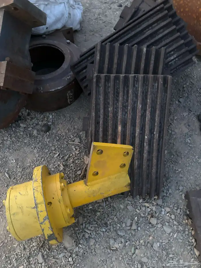 قطع غيار طواحين وكسرات 1