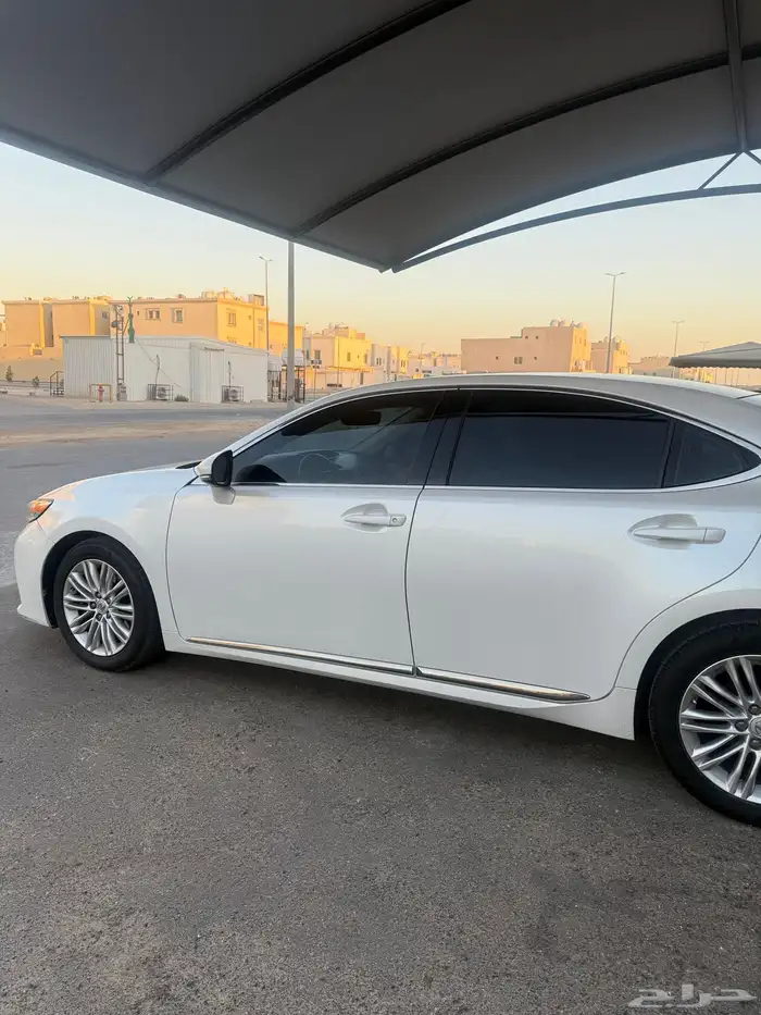 لكزس موديل 2017 9