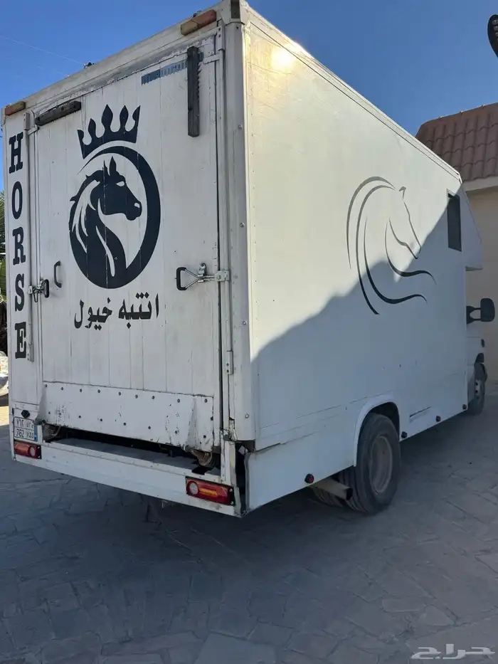 عربة خيل 4 روس فان 0