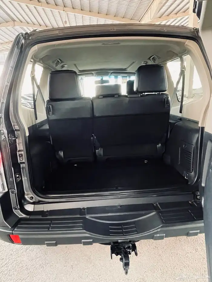 ميتسوبيشي باجيرو - GLS - 2022 - الممشى 27.000 12