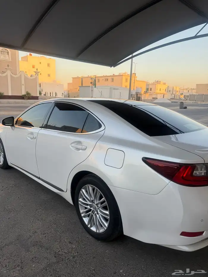 لكزس موديل 2017 7