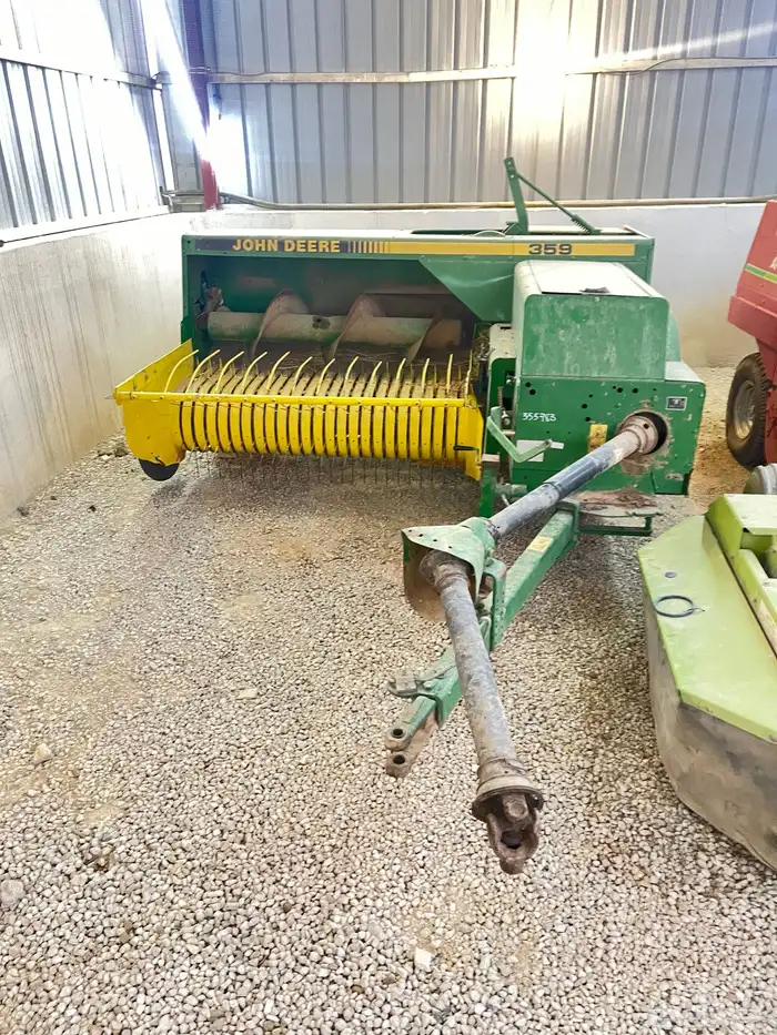 معدات زراعية معرض مشرفة 33